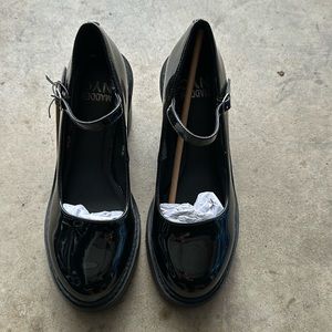 Madden NYC black patent leather Mary Jane’s 8.5